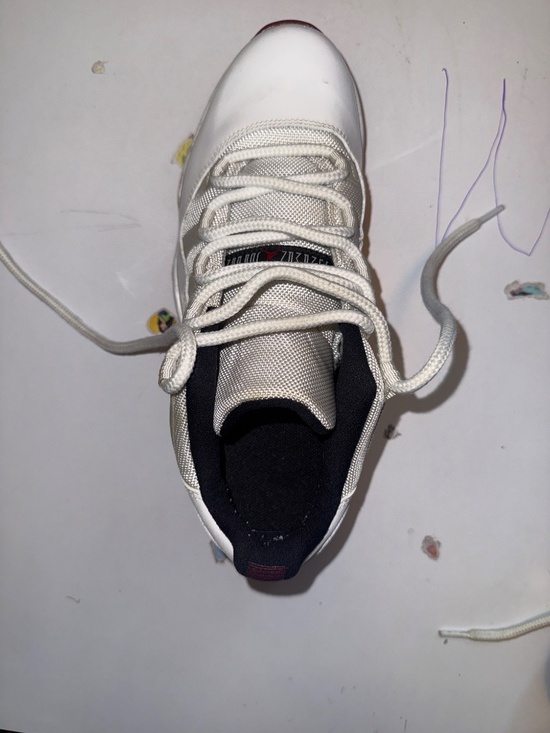 Jordan 11 low cherry bottom main image 12